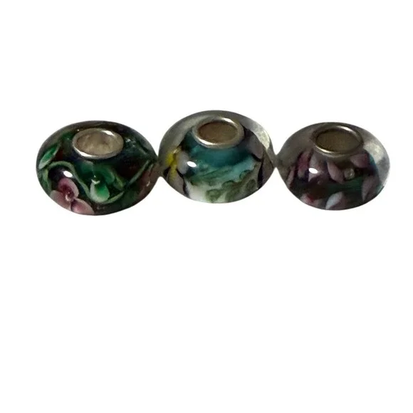 Artistic 3pc Floral Lampwork Glass European Charm Multicolor Silver Tone Core - Picture 3 of 6
